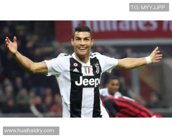 五大足球明星的传奇故事与他们对足球的影响力分析