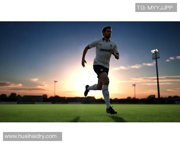 历届足球明星手机壁纸精选回顾让你随时感受绿茵场上的激情与荣耀