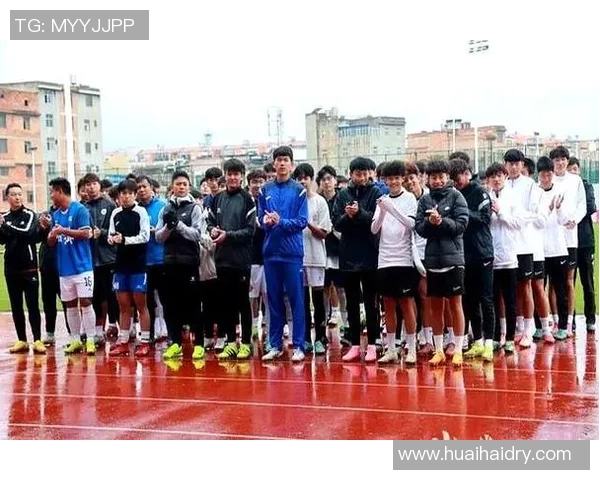 曲靖足球明星阵容全解析及其成就回顾与发展前景展望 曲靖足球明星阵容全解析及其成就回顾与发展前景展望