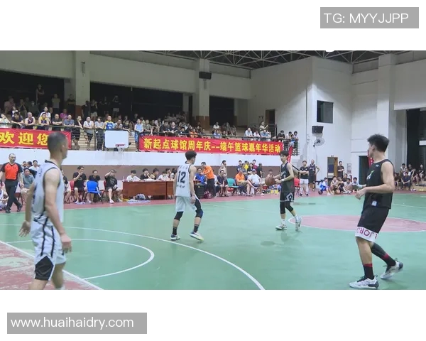 深圳篮球队在耐力排行榜中荣获第三名展现出强大实力与团队精神 深圳篮球队在耐力排行榜中荣获第三名展现出强大实力与团队精神